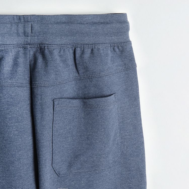 מכנסי טרנינג בצבע כחול מלאנז' עם חוט