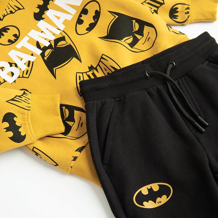 סט טרנינג באטמן, סווטשירט צהוב ומכנסיים שחורים