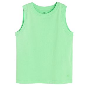 Green sleeveless T-shirt