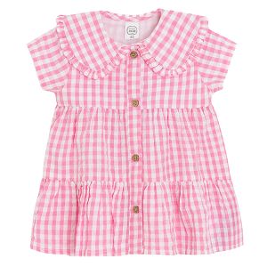 White and pink checkered short sleeve dress with ruffle colar
